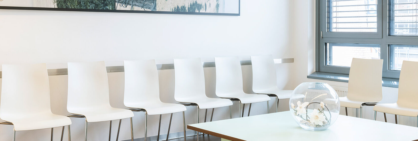wartezimmer_slider Magen Darm Zentrum Köln - Wartezimmer